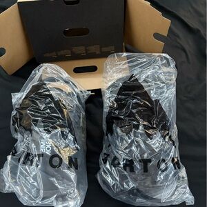 Black Snowboard Boot Bindings